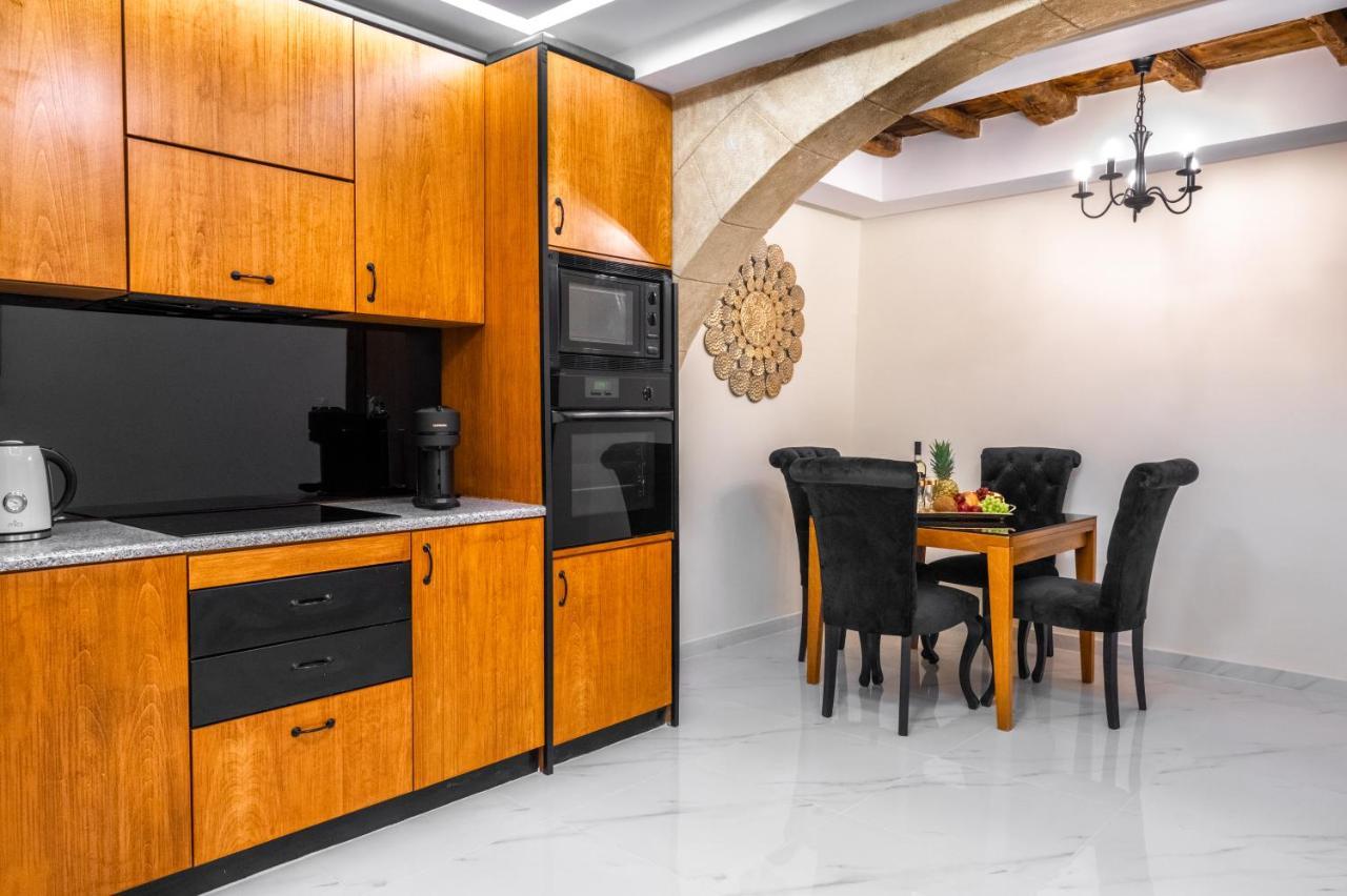 Villa Odysseus Luxury House Rhodes City Esterno foto